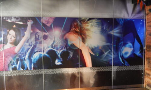 Paneelwand Space - Almelo - Crazy Frog