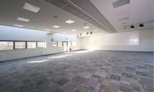 Paneelwand Space - Dublin - St. Killian's German School Paneelwand Space - Dublin - St. Killian's German School